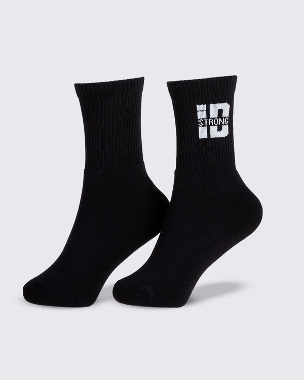 STRONG iD Half Crew Plush Socks