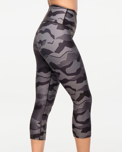 Zumba Explore High Waisted Capri Leggings