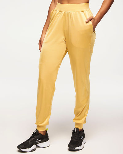 Zumba Runway Slim Ankle Joggers