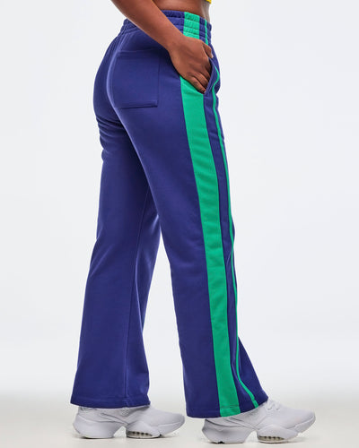 Sizzlin' Wide Leg Sweatpants