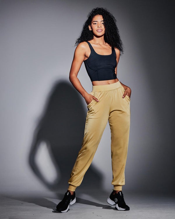 Zumba Runway Slim Ankle Joggers